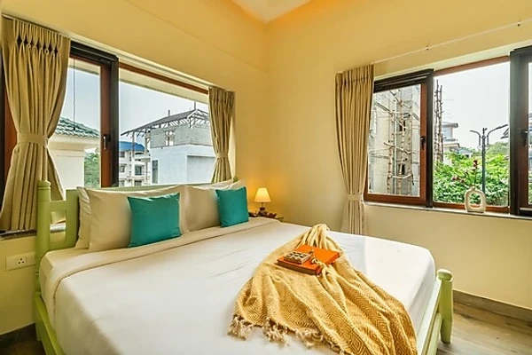 hotel with swimming pool in marna siolim, goa - elivaas judiline villa 3 bhk with pool & bar