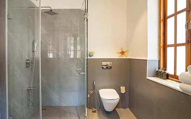 hotel with meeting room in arpora, goa - elivaas lumin 4 bhk villa with private pool in arpora