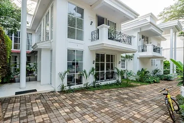 assagao, goa hotel booking - elivaas suntuarios casa ikkebana 4 bhk with private pool vagator