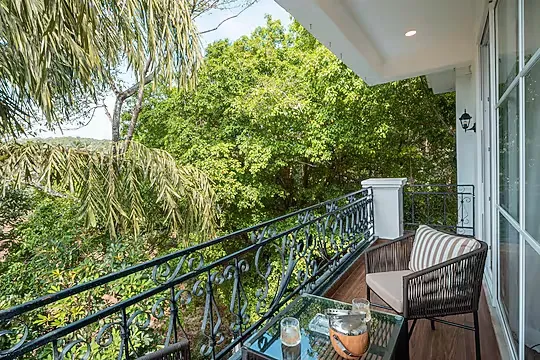 hotel with free parking in assagao, goa - elivaas suntuarios casa ivy 4bhk villa with private pool jacuzzi vagator