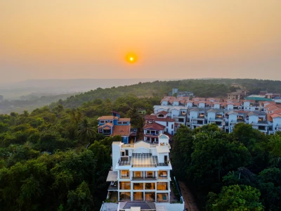 jacuzzi hotel in assagao, goa - elivaas valley view 5-bhk villa with private pool