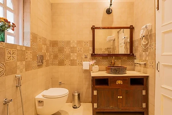 hotel with bar in vagator, goa - emperor ozran by alaya stays vagator