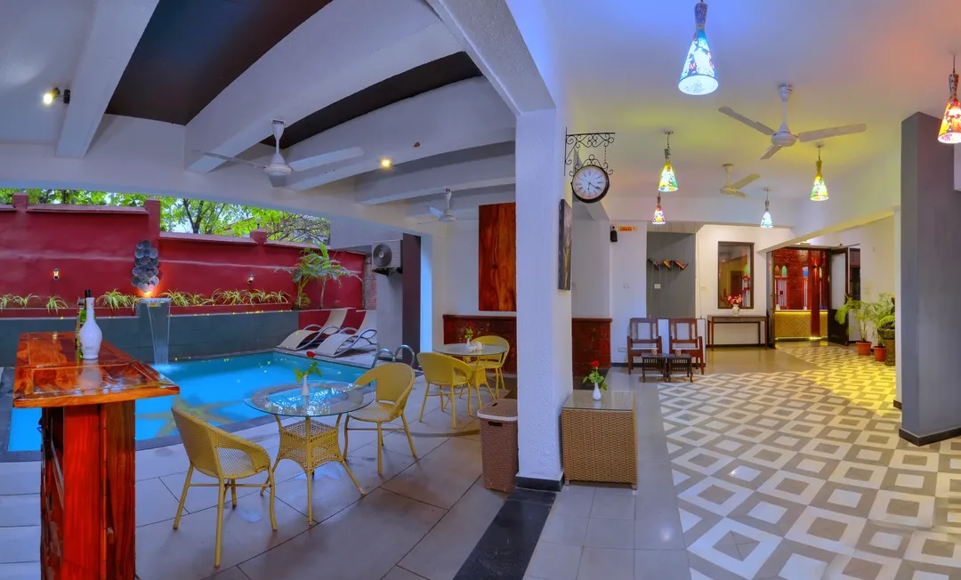 hotel in anjuna, goa for couples - foxoso sonnet