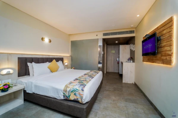 family hotel with pool in candolim, goa - hotel citrus prime candolim