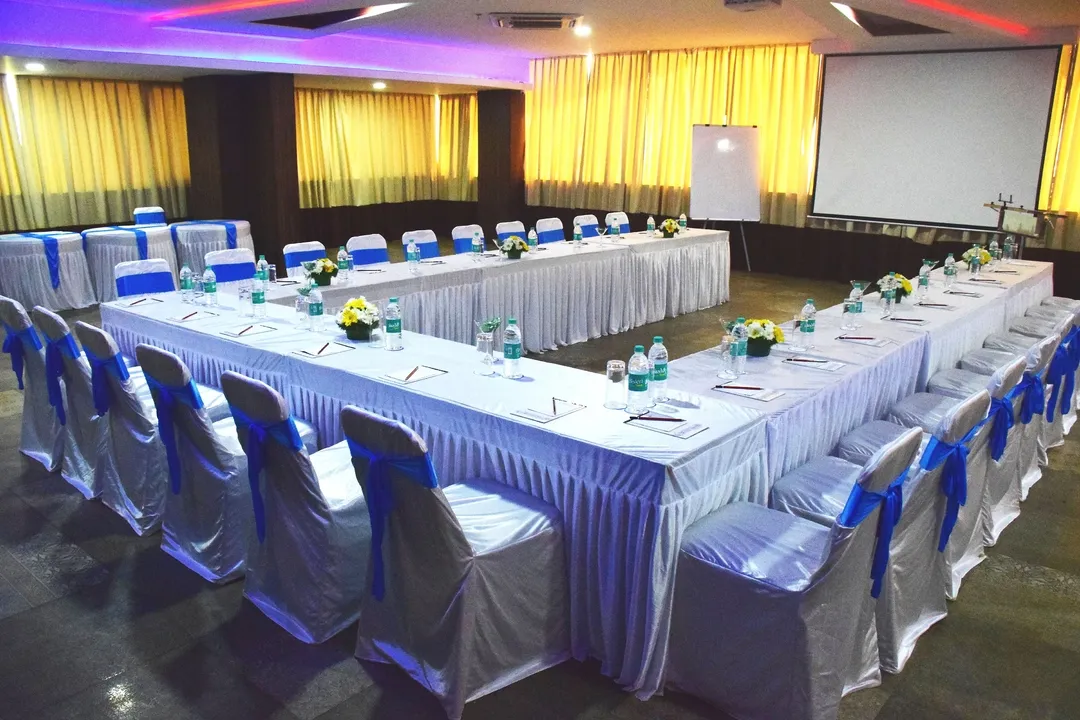 hotel in candolim, goa for family - hotel citrus prime candolim