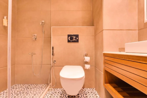 hotel with free parking in arpora, goa - lemon tree hotel arpora goa