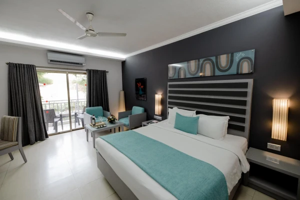 hotel with banquet hall in colva beach, goa - regenta baywatch resort goa
