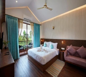 hotel in betalbatim, goa for couples - sea queen beach resort & spa