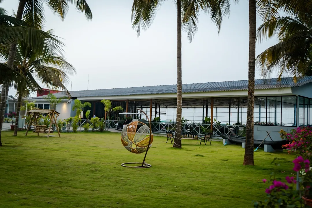 budget hotel in canacona, goa - trishvam palolem beach resort