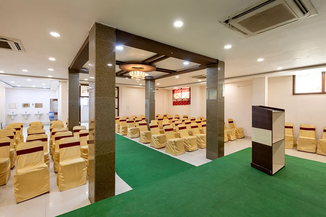hotel with gym in amaravathi, guntur - hotel aditya grand