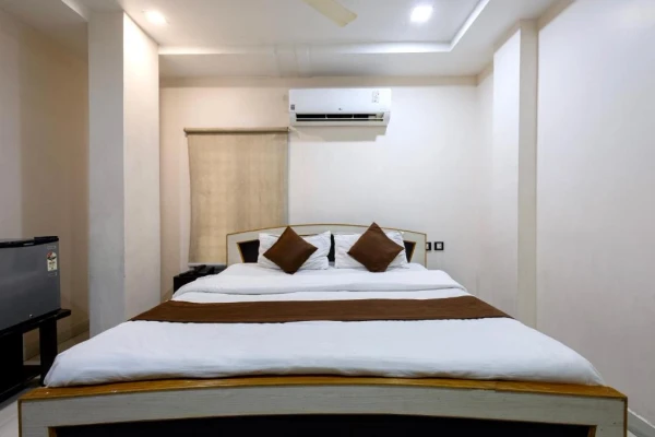 online room booking in amaravathi, guntur - hotel aditya grand