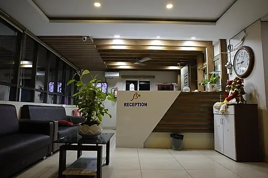 hotel near guntur airport - hotel devi fortune