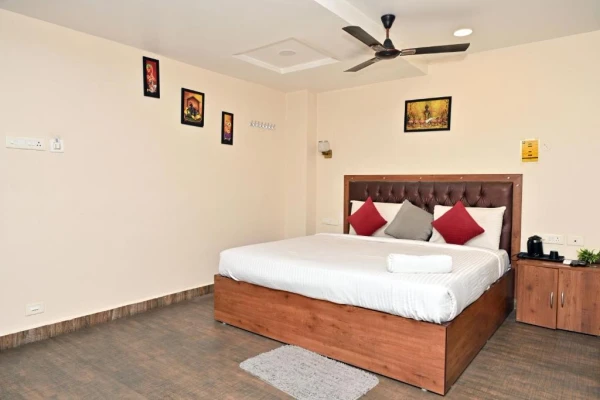 hotel with meeting room in gorantla, guntur - hotel ganesh mahalakshmi inn