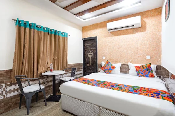 hotel with party hall in arundelpet, guntur - hotel jaya grand
