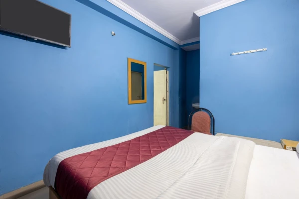 kothapeta, guntur hotel booking - hotel swarna mayuri