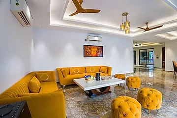 hotel with swimming pool in sohna road, gurugram - 3 bhk farmhouse with pvt pool & lush garden sohna