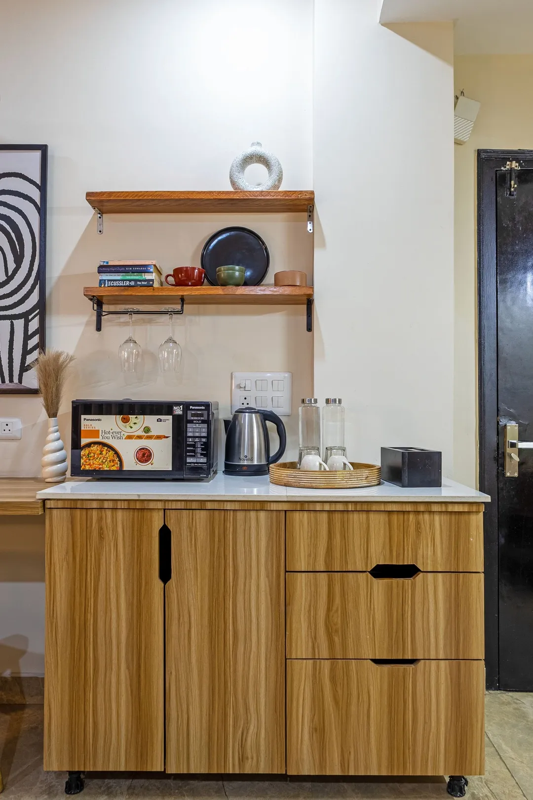 hotel stay in acomo stays gurugram