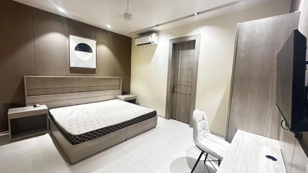 best luxury hotels in aurea avasa luxury studios- artemis hospital sector 57 gurugram