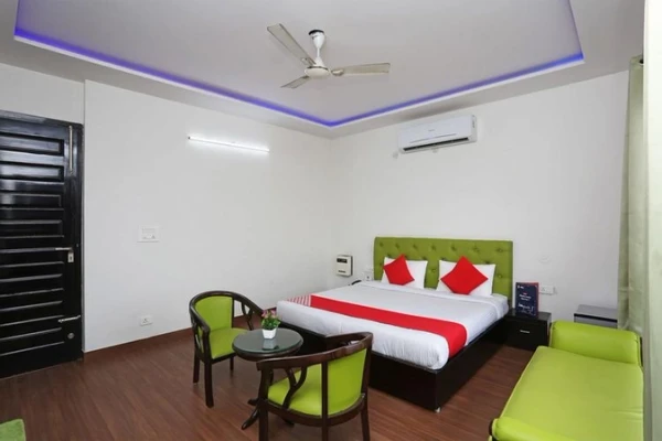 hotels for few hours in bishnoi rooms gurugram