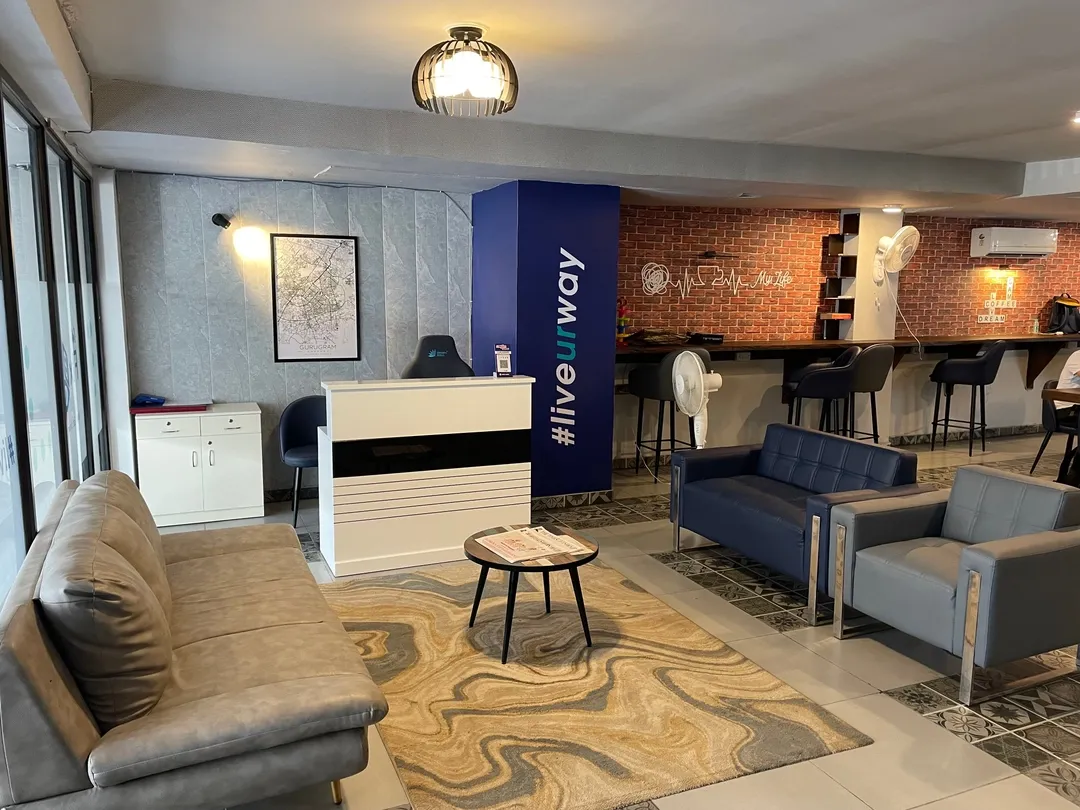 day time hotels in bnb sakura golf course road gurugram