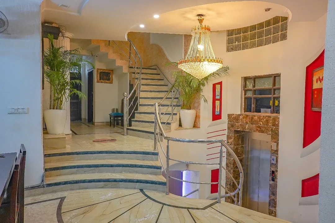 best day use hotels in dayal regency gurugram