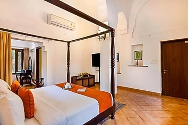 hotel with gym in dhouj, gurugram - elivaas the aravalli reserve isley 3 bhk villa with pvt pool