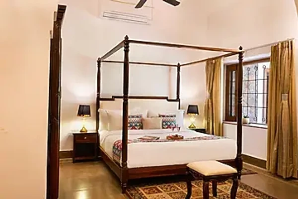 hotel with gym in dhouj, gurugram - elivaas the aravalli reserve the bliss 3 bhk villa with pvt pool & jacuzzi