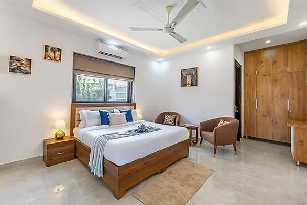 hotel with gym in manesar, gurugram - elivaas zenora 5bhk farmhouse with pvt pool garden & terrace gurugram