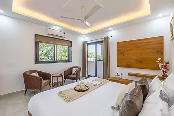 hotel near gurugram railway station - elivaas zenora 5bhk farmhouse with pvt pool garden & terrace gurugram