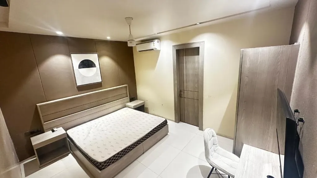 star hotels in exotic studio stayz near artemis hospitals gurugram
