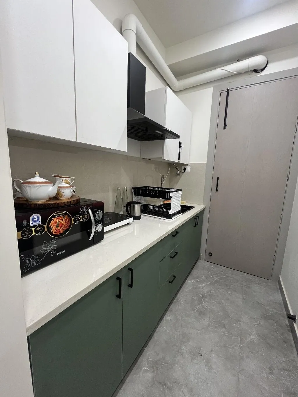 best cheap hotels in feather nest stay gurugram
