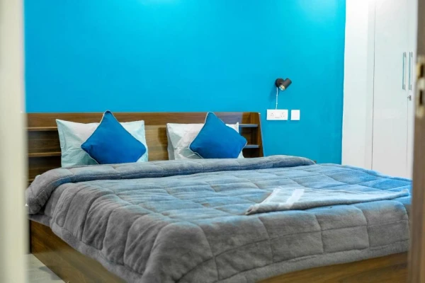 star hotels in flxho uno- serviced apartments & rooms gurugram