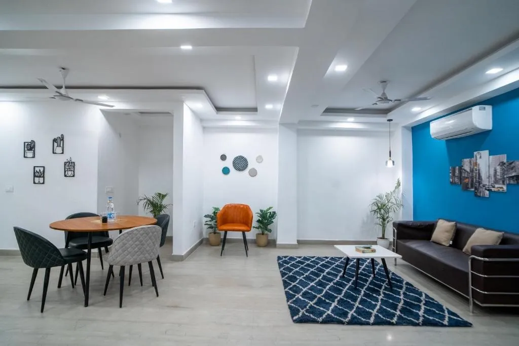 service apartment in sector 43, gurugram for one month - flxho uno- serviced apartments & rooms