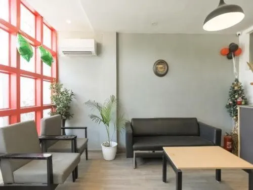 hotels for unmarried couples in fortune azalea gurugram