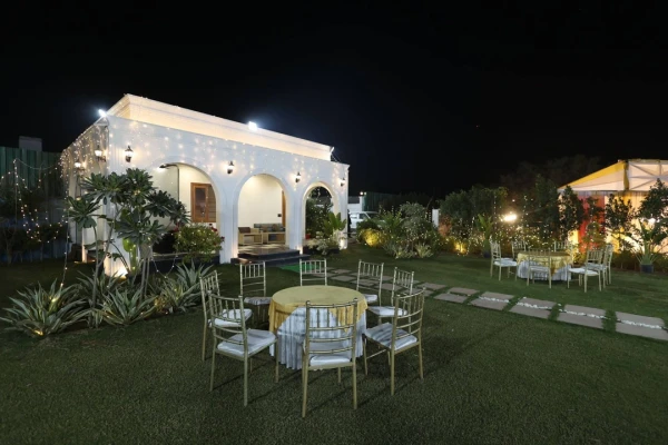 good hotels in gobravo grandeur resort gurugram