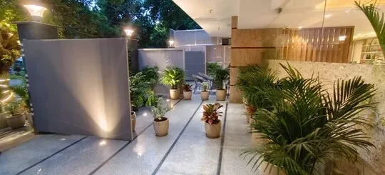 day hotels in haris court cyber city gurugram