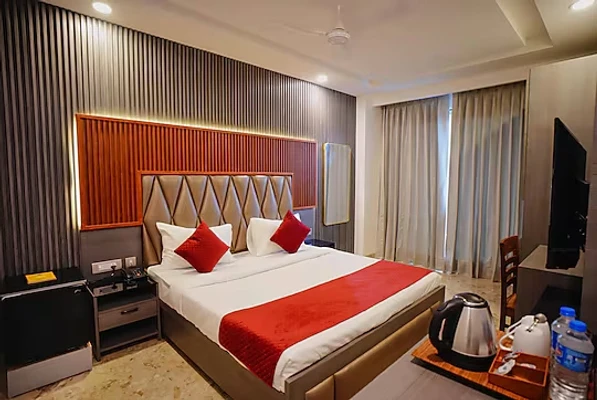 best unmarried couple friendly hotels in haris court cyber hub gurugram