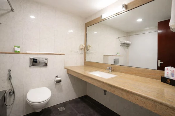 best short stay hotels in hotel amber palace gurugram