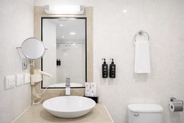 3 star hotels in hotel amber palace gurugram