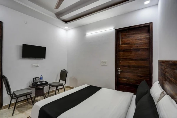 hotel room booking in sector 68, gurugram - hotel cloud bay