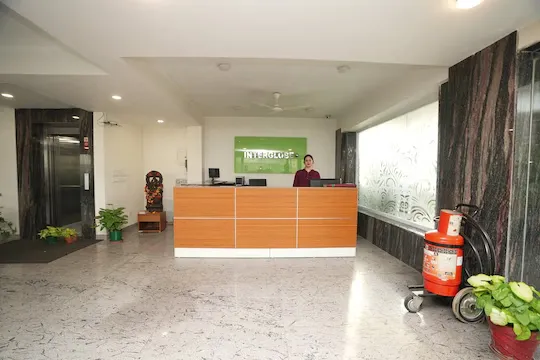 hotel with banquet hall in sector 43, gurugram - hotel interglobe oasis