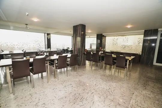 budget hotel in sector 43, gurugram - hotel interglobe oasis