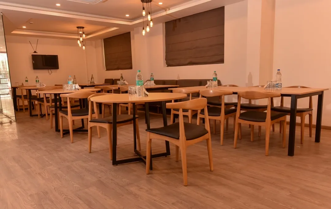 best luxury hotels in hotel luxury residency gurugram