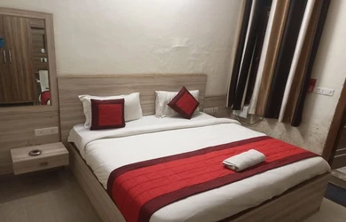 luxury hotels in hotel meghna residency gurugram
