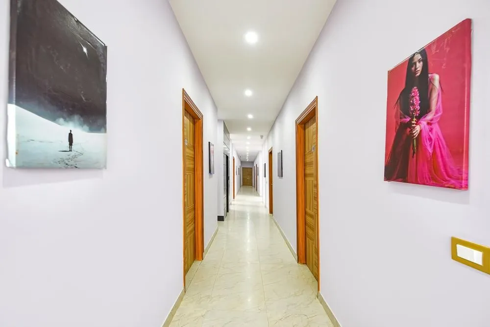 best unmarried couple friendly hotels in hotel naveen stay gurugram