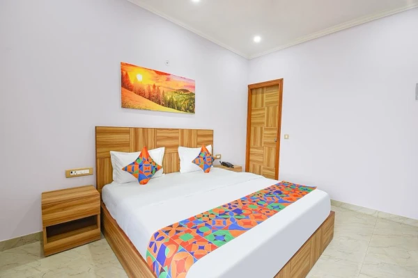 day stay hotels in hotel naveen stay gurugram