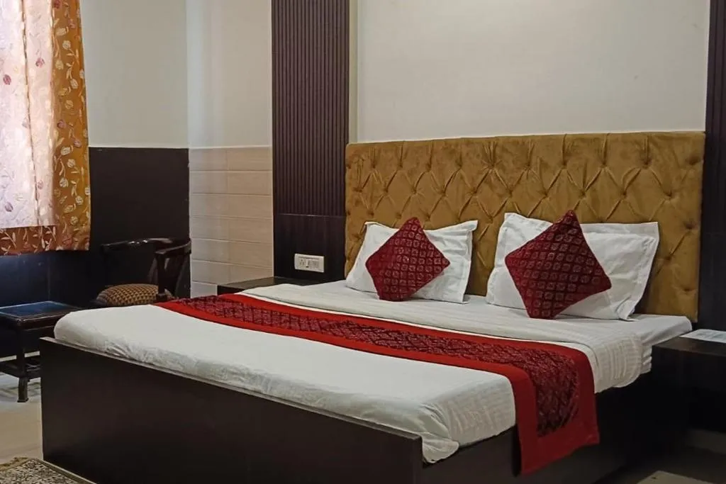 couple friendly hotels in hotel shree kanta gurugram