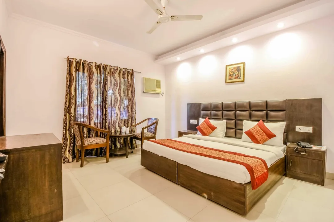 best 3 star hotels in hotel smart inn gurugram