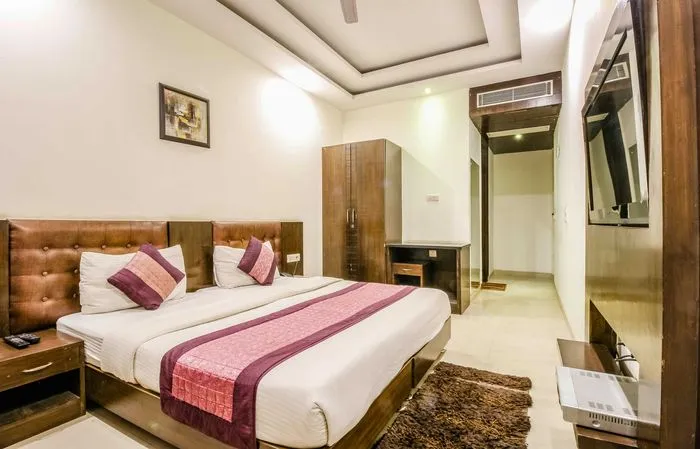 best night stay hotels in hotel smart inn gurugram