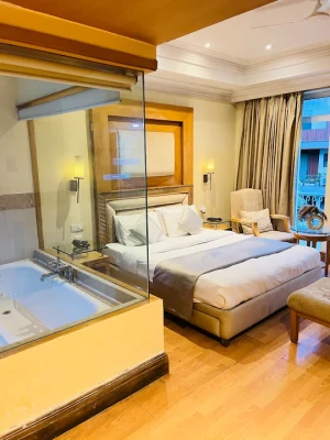 best luxury hotels in hotel the luxotic suites gurugram